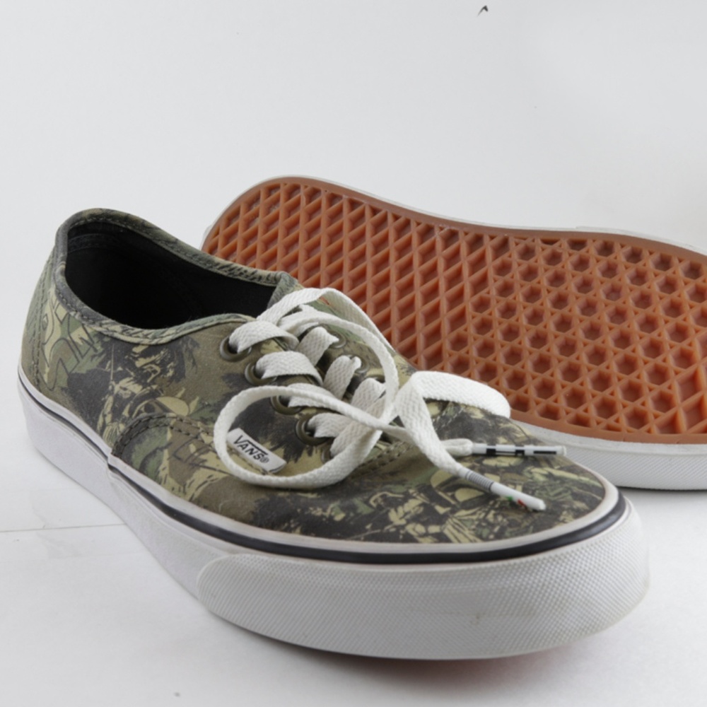 VANS Authentic Star Wars Boba Fett Camo